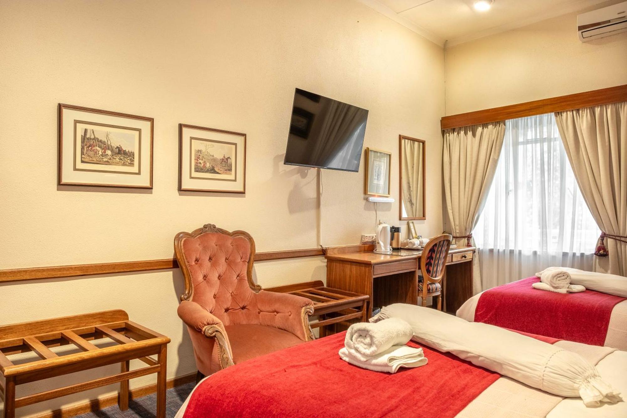 Karoo Country Inn Middelburg  Exterior foto